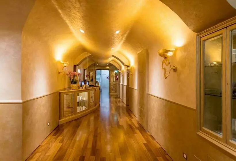 Grand Hotel Villa Serbelloni   A Legendary