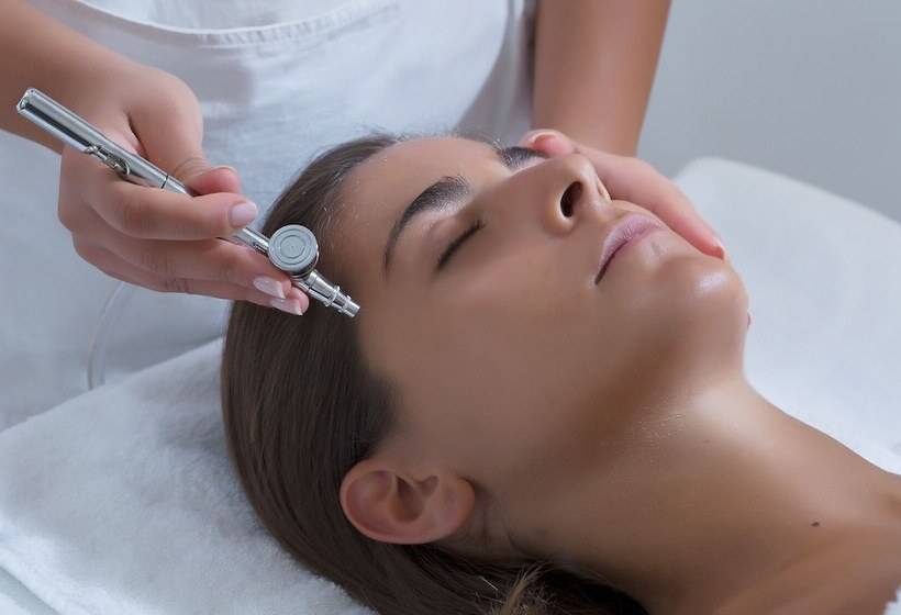 هتل Albergo Gatto Bianco