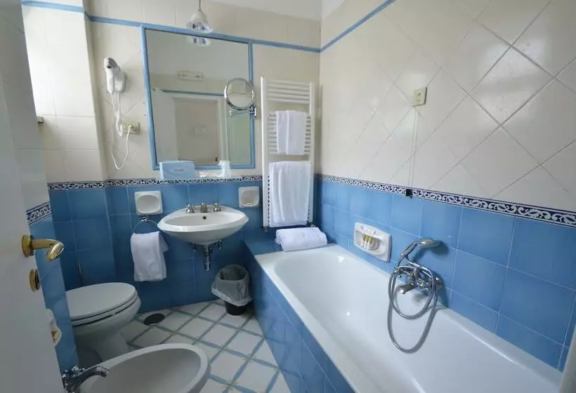 Szálloda Albergo Gatto Bianco