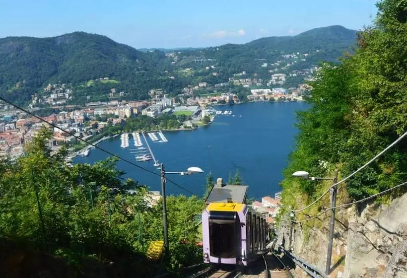 B&b Hotel Como City Center