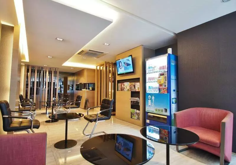 هتل Metacity Mk 名廸旺角