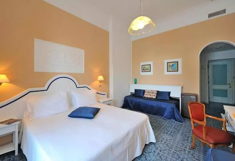 ホテル La Bussola