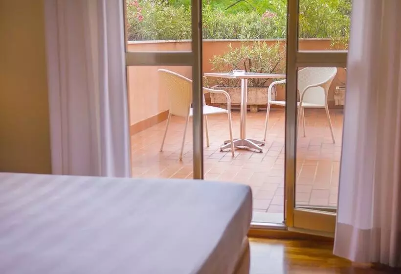 בית מלון כפרי Miramare