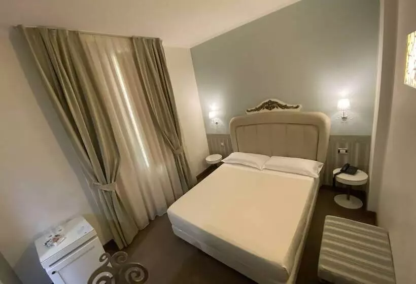 Jr Hotels Oriente Bari