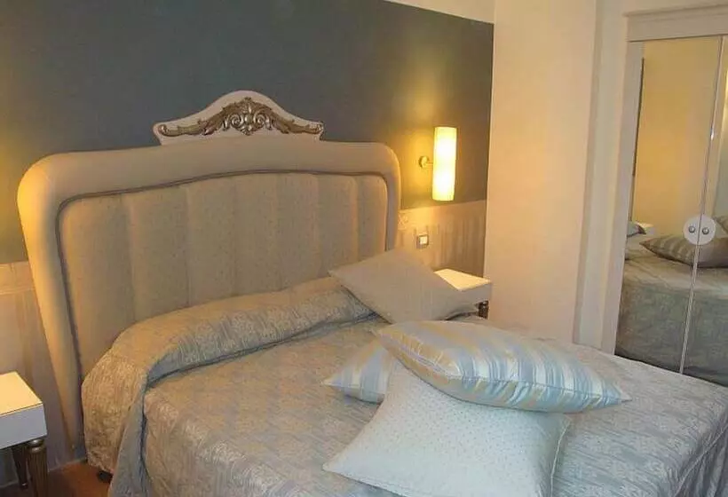 Jr Hotels Oriente Bari