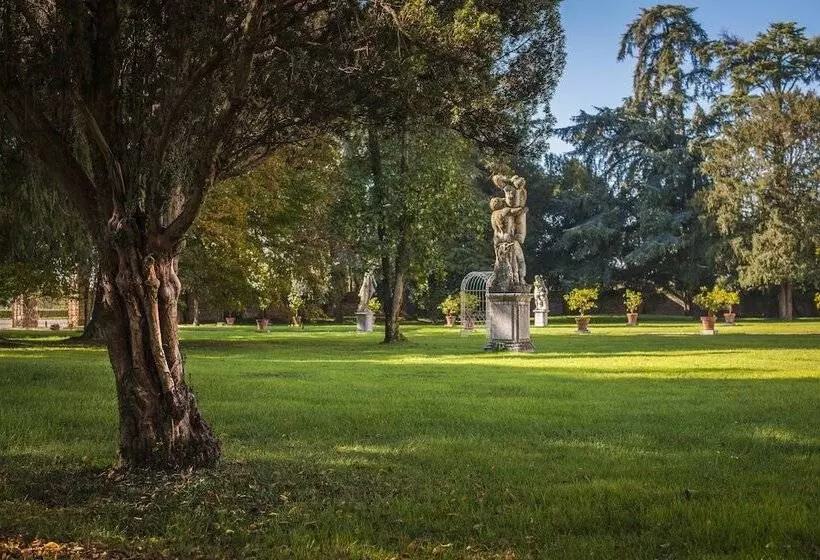 בית מלון כפרי Villa Cornér Della Regina