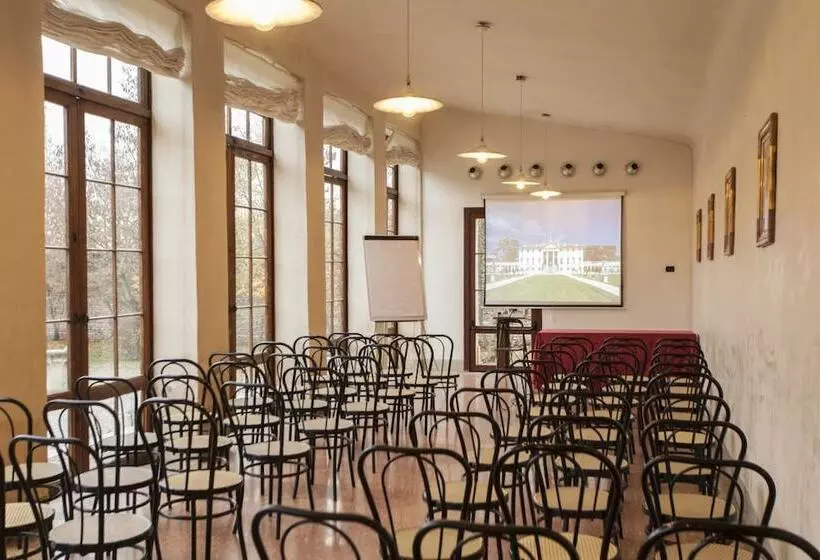 בית מלון כפרי Villa Cornér Della Regina