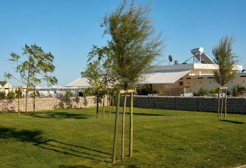 Hotel Saraceno Resort With Private Beach