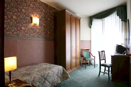 Отель Splendid Venezia