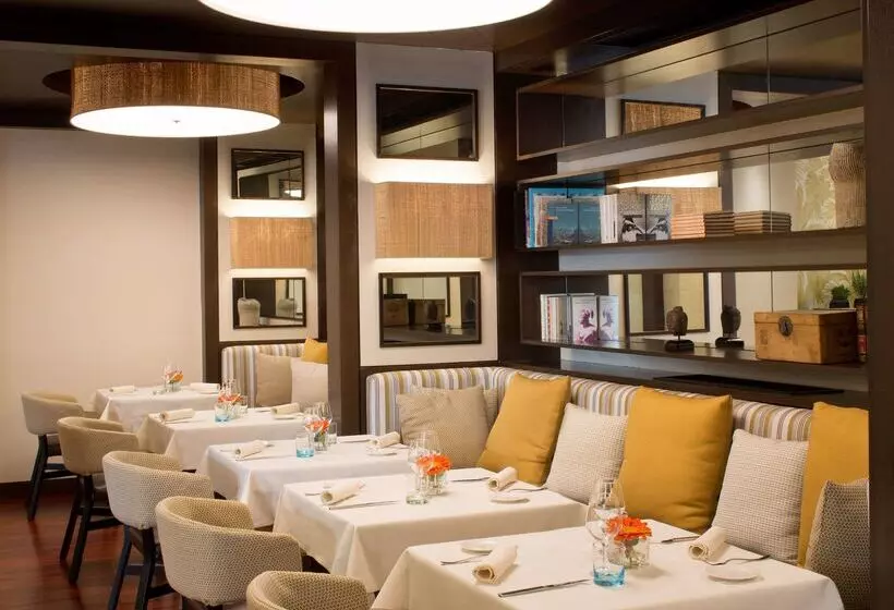 Starhotels Excelsior