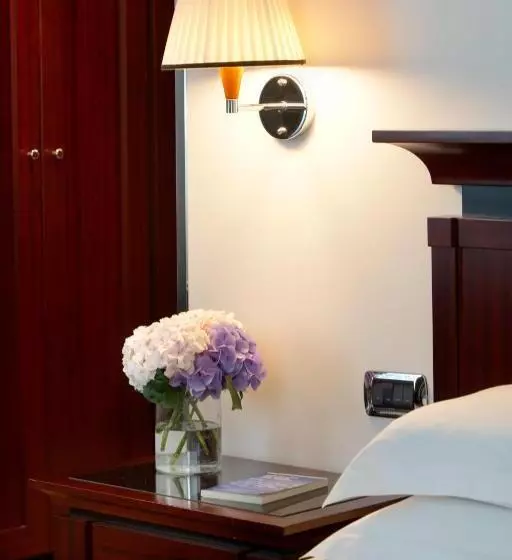 Starhotels Excelsior