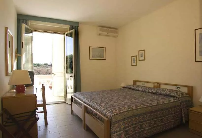 فندق Villa Tirreno