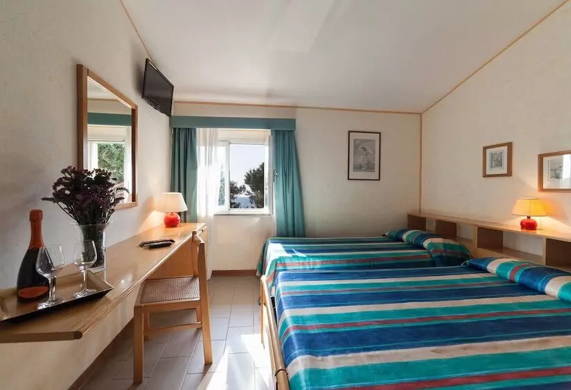 فندق Villa Tirreno