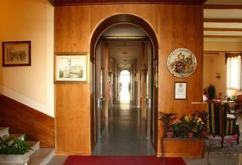 ホテル Windsor Savoia