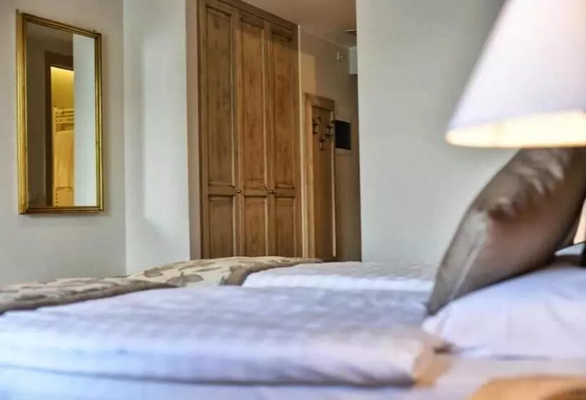 Lake Front Hotel Brenzone