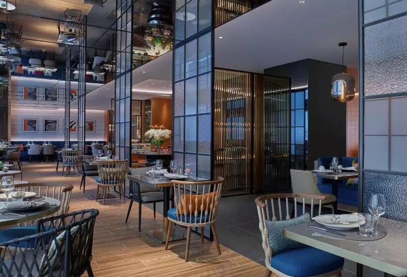 Prince Hotel, Marco Polo