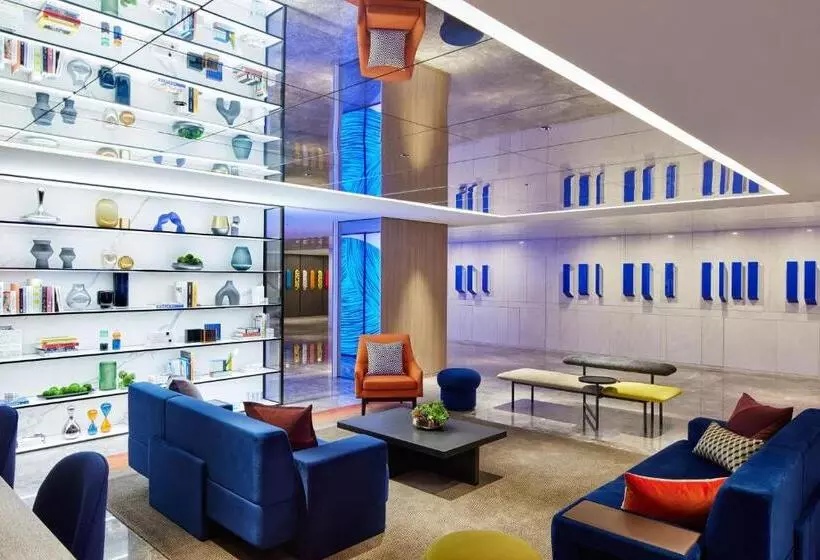 Prince Hotel, Marco Polo