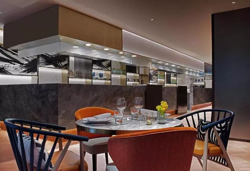 Prince Hotel, Marco Polo