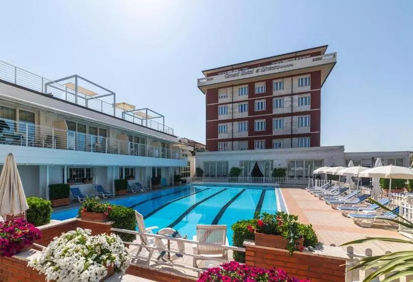 Grand Hotel & Riviera