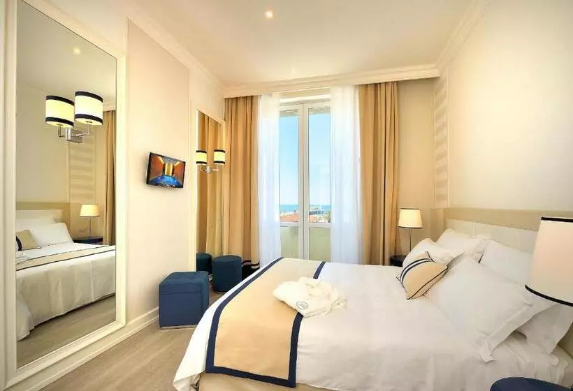 Grand Hotel & Riviera