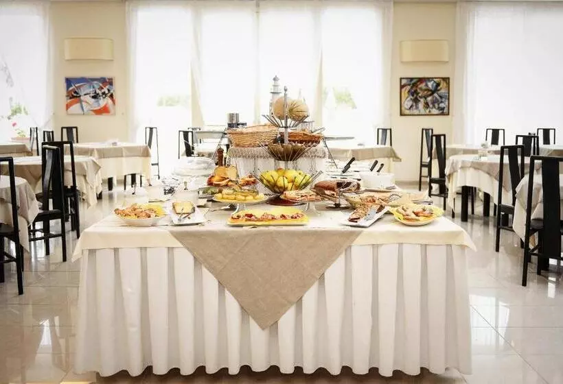 Grand Hotel & Riviera