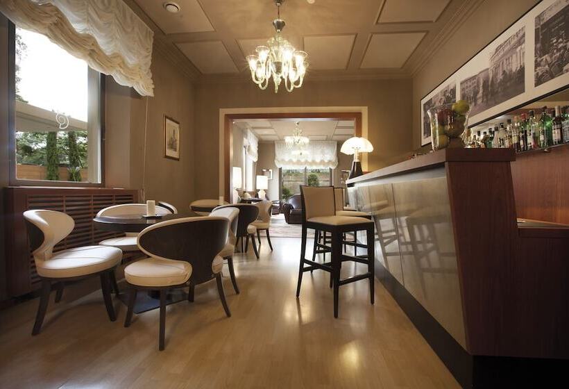 هتل Albergo Celide