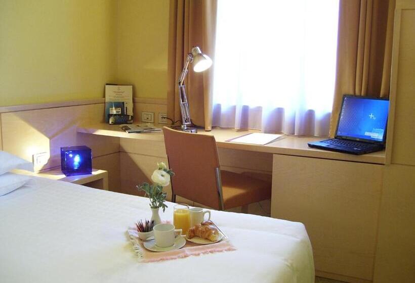 هتل Albergo Celide