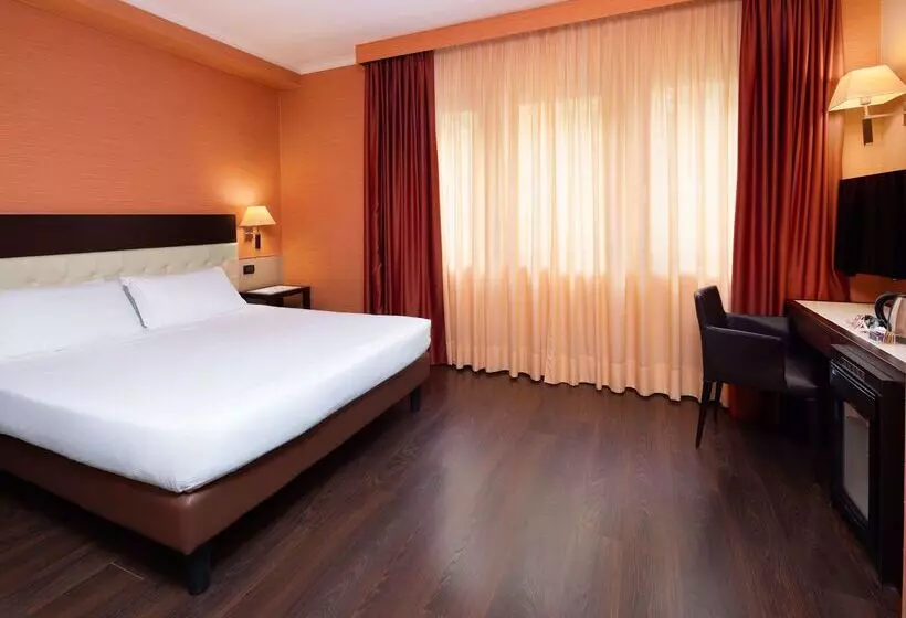 هتل Best Western Gorizia Palace