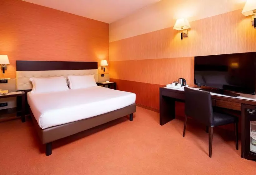 هتل Best Western Gorizia Palace