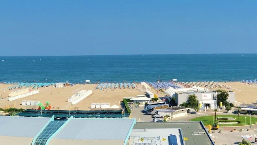 בית מלון כפרי Bristol