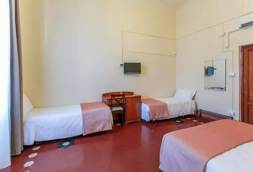 هتل D Azeglio Firenze