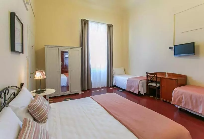هتل D Azeglio Firenze