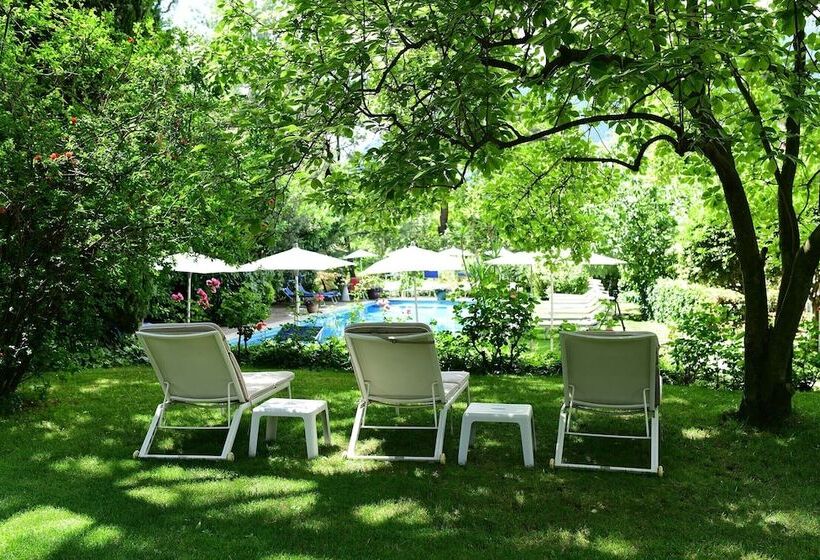 בית מלון כפרי Juliane