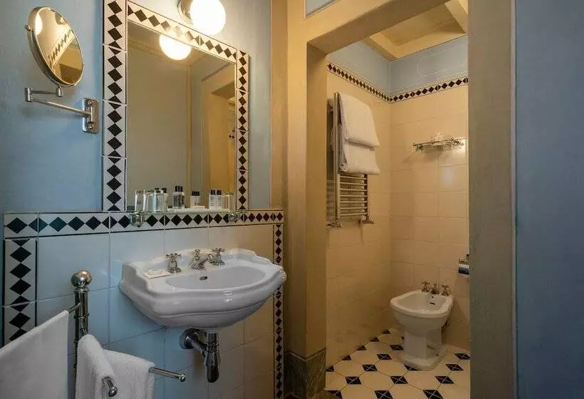 هتل Loggiato Dei Serviti