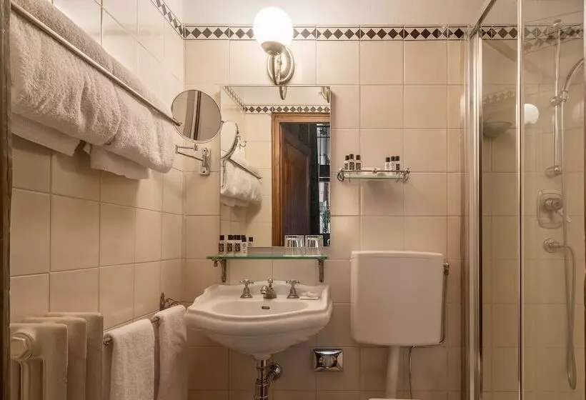 هتل Loggiato Dei Serviti