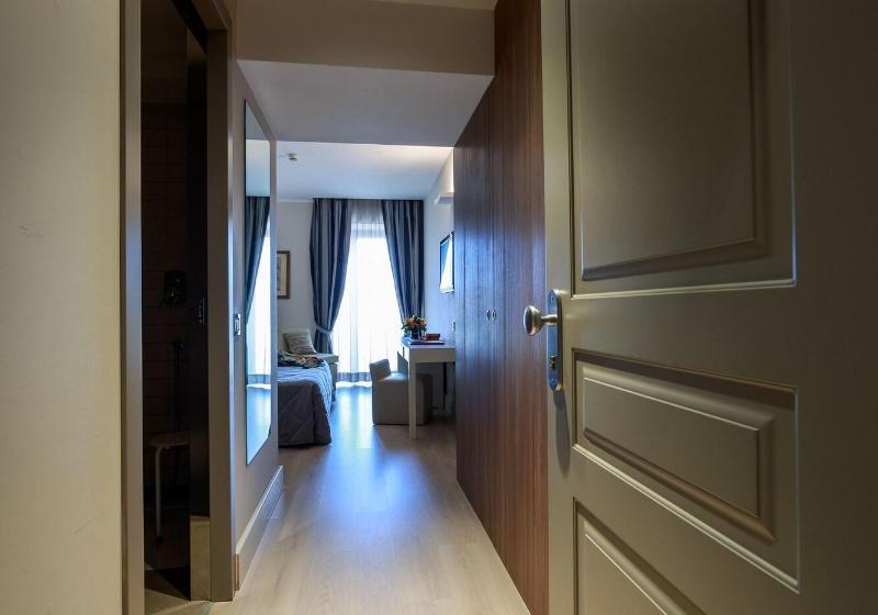 فندق Mirasole International