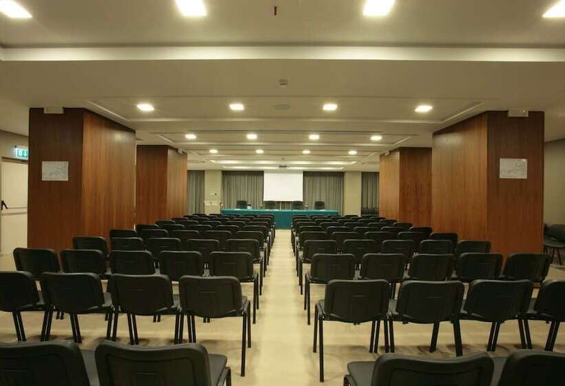 فندق Mirasole International