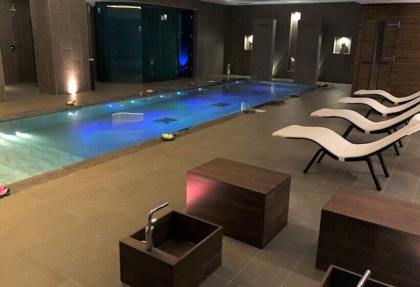 فندق Mirasole International