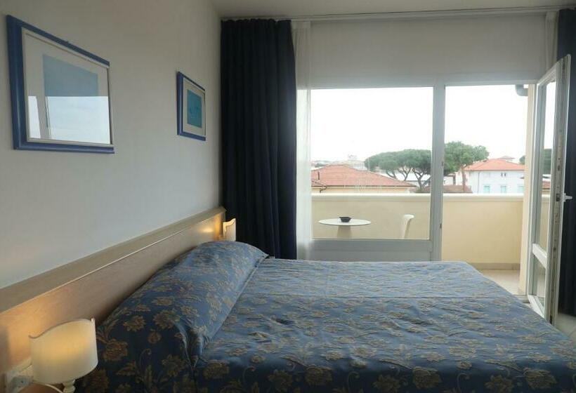 בית מלון כפרי Nautilus