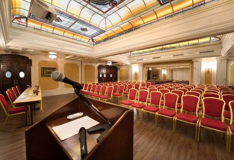 هتل Palazzo Montebello