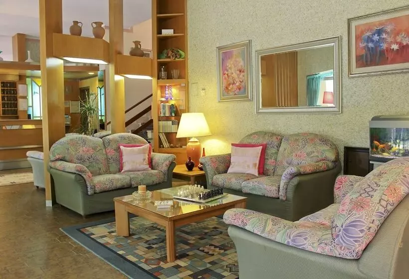 בית מלון כפרי Parco Dei Pini