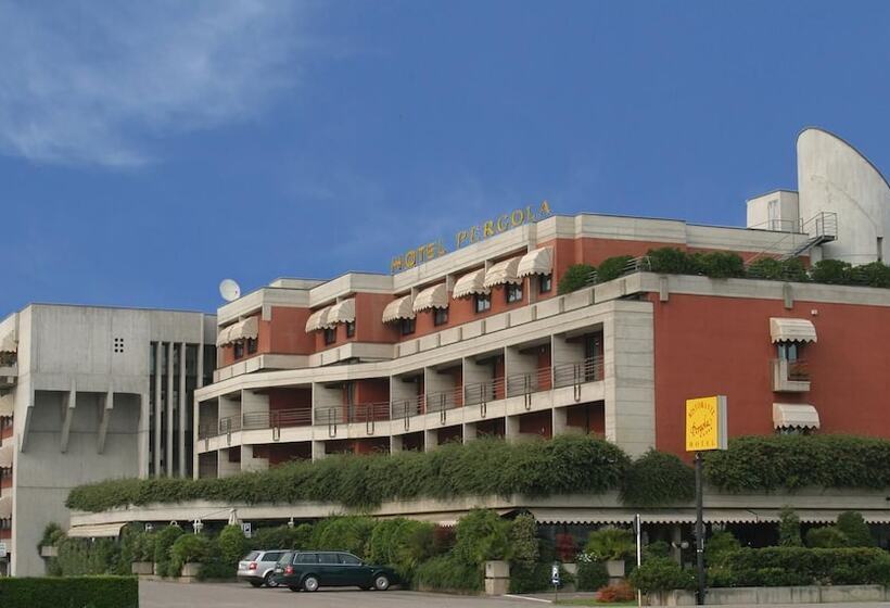 בית מלון כפרי Pergola