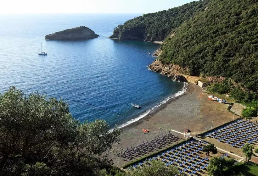 Отель Th Ortano   Ortano Mare Village