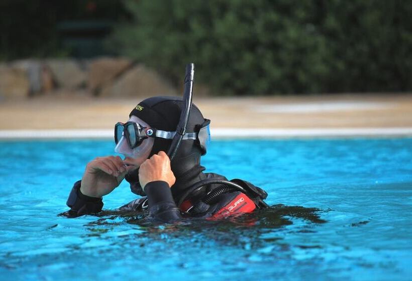 酒店 Th Ortano Ortano Mare Village