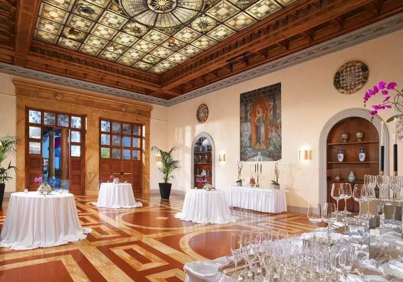 ホテル The Westin Excelsior, Florence