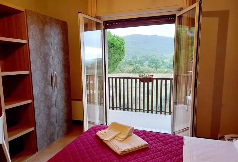 ホテル Torricella