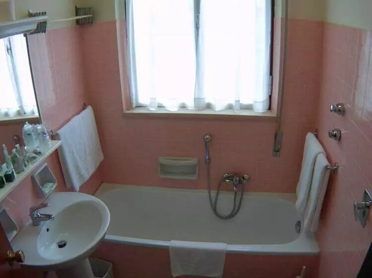 هتل Albergo Residence Italia Vintage