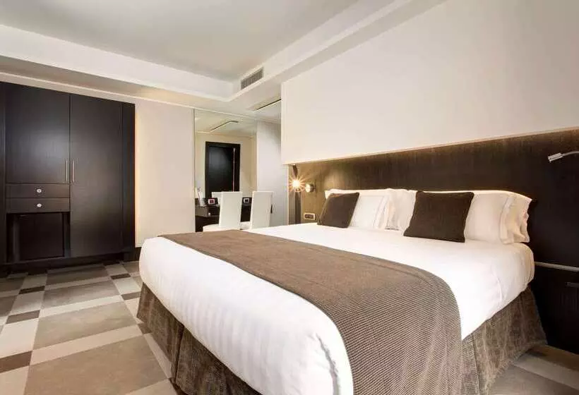 Best Western Plus Hotel Universo