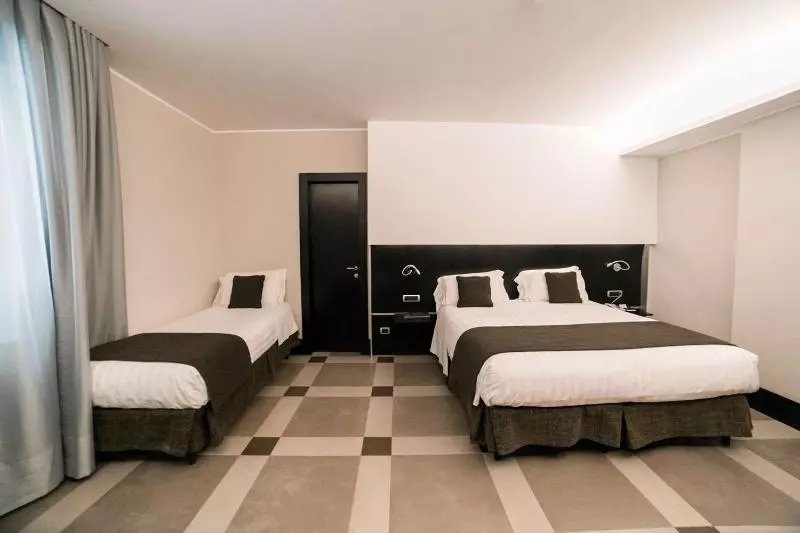 Best Western Plus Hotel Universo