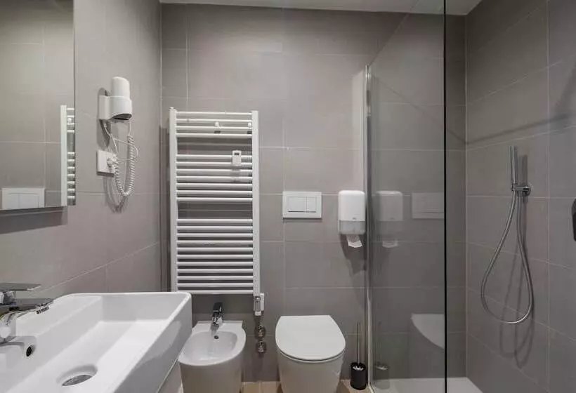 هتل Excelsior Pavia